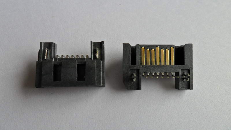 CA07-043 SATA 7P 公座 三面包DIP型(半包開窗)